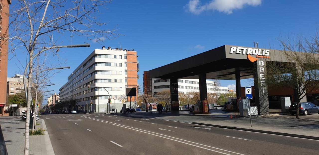 Subway Station Apartment Near Camp Nou L’Hospitalet de Llobregat Exterior foto